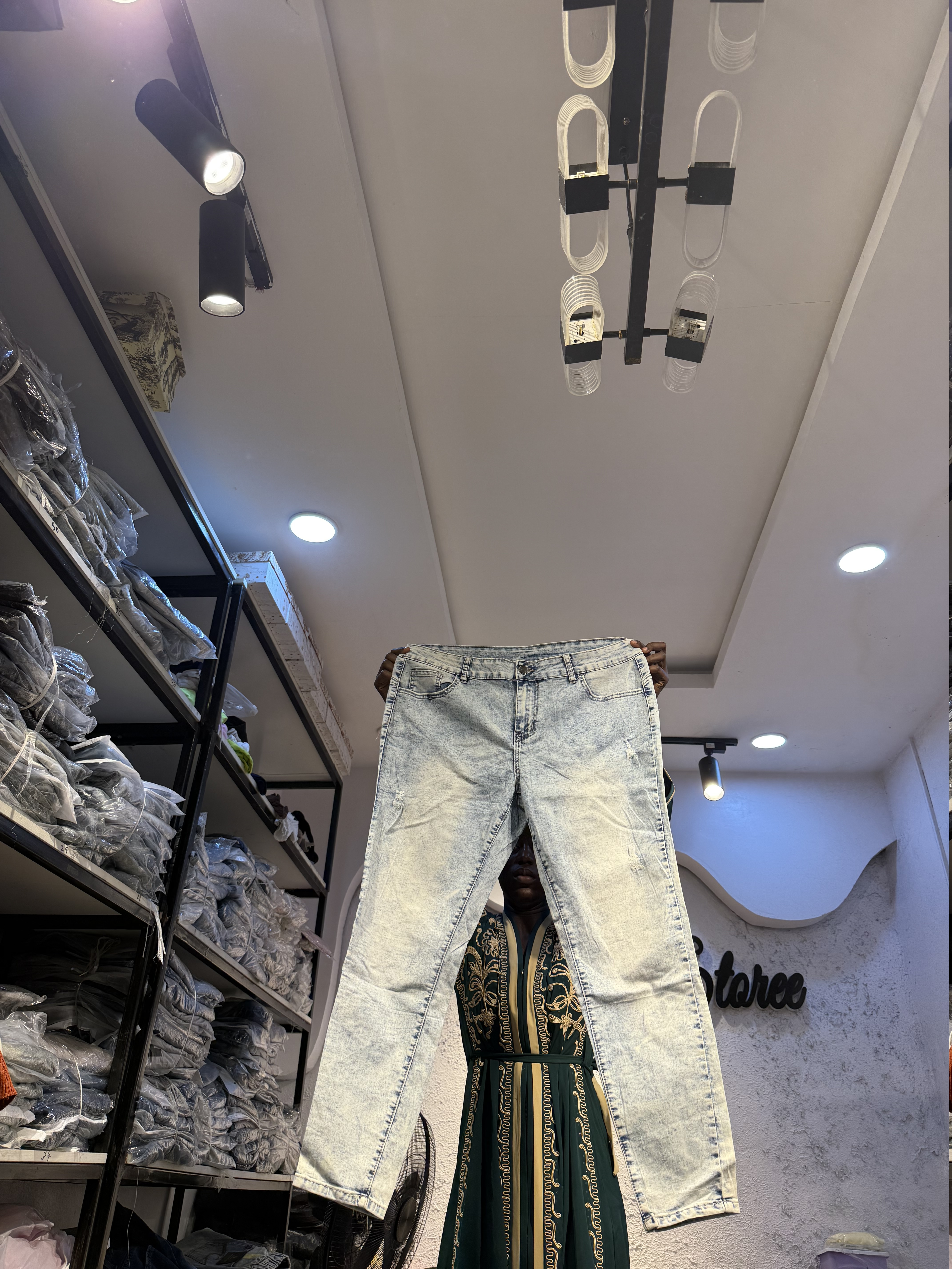 Waist 40
