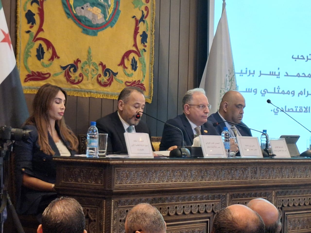 من "شركة العائلة" إلى مؤسسات احترافية... دمشق تفتح نقاش مستقبل الشركات العائلية في سوق المال