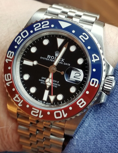 15804985545203