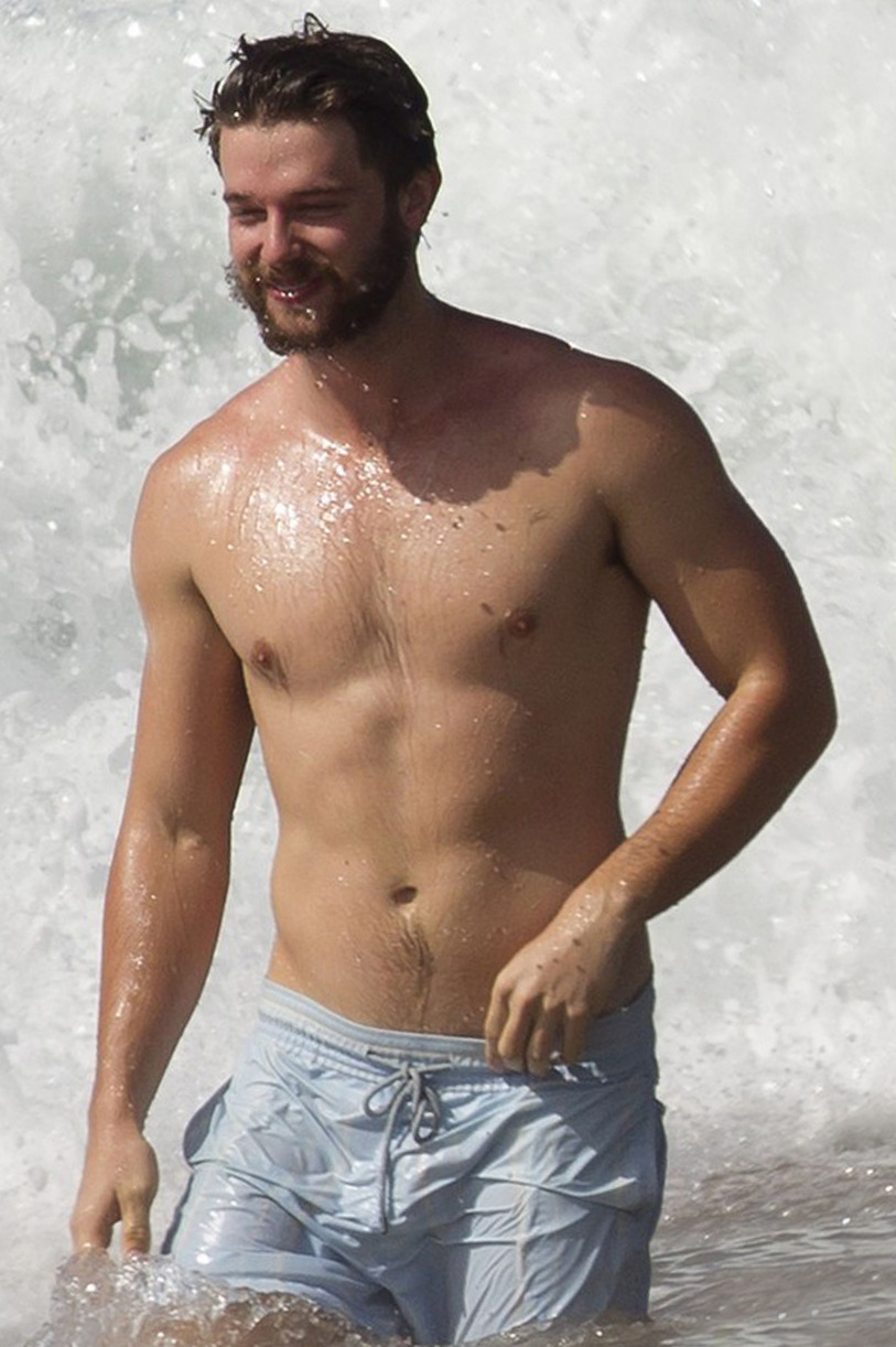 Patrick-Schwarzenegger696