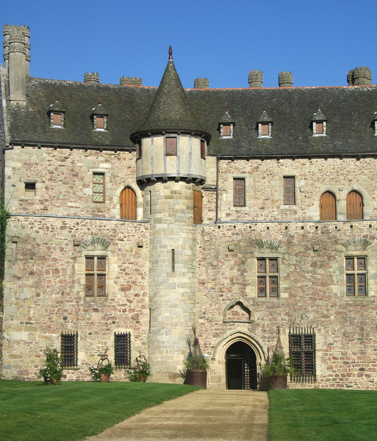 Ch-teau-de-la-Roche-Jagu
