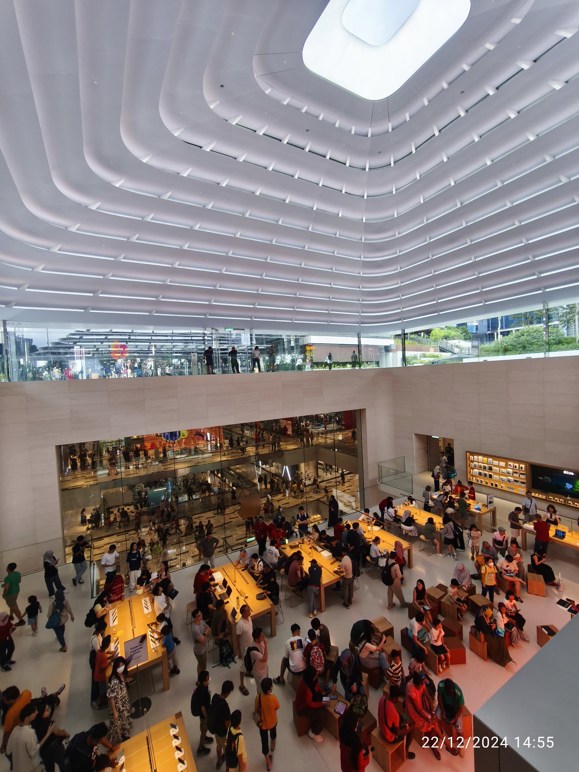 TRX-Exchange-Apple-store.jpg