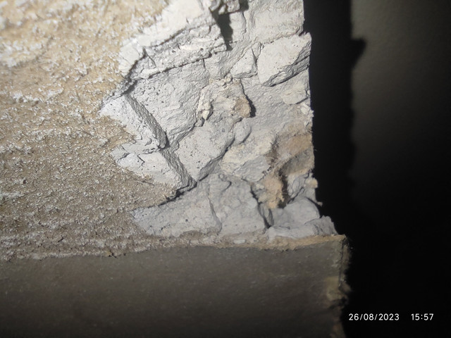 Drop-ceiling-board-with-flash-1