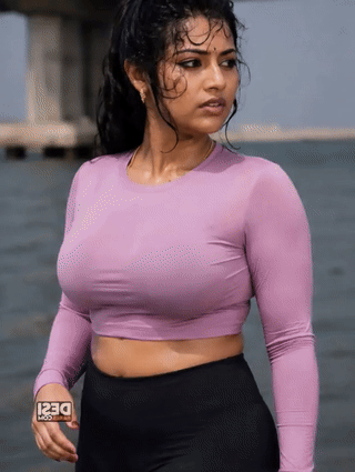 5d16a448de91.gif
