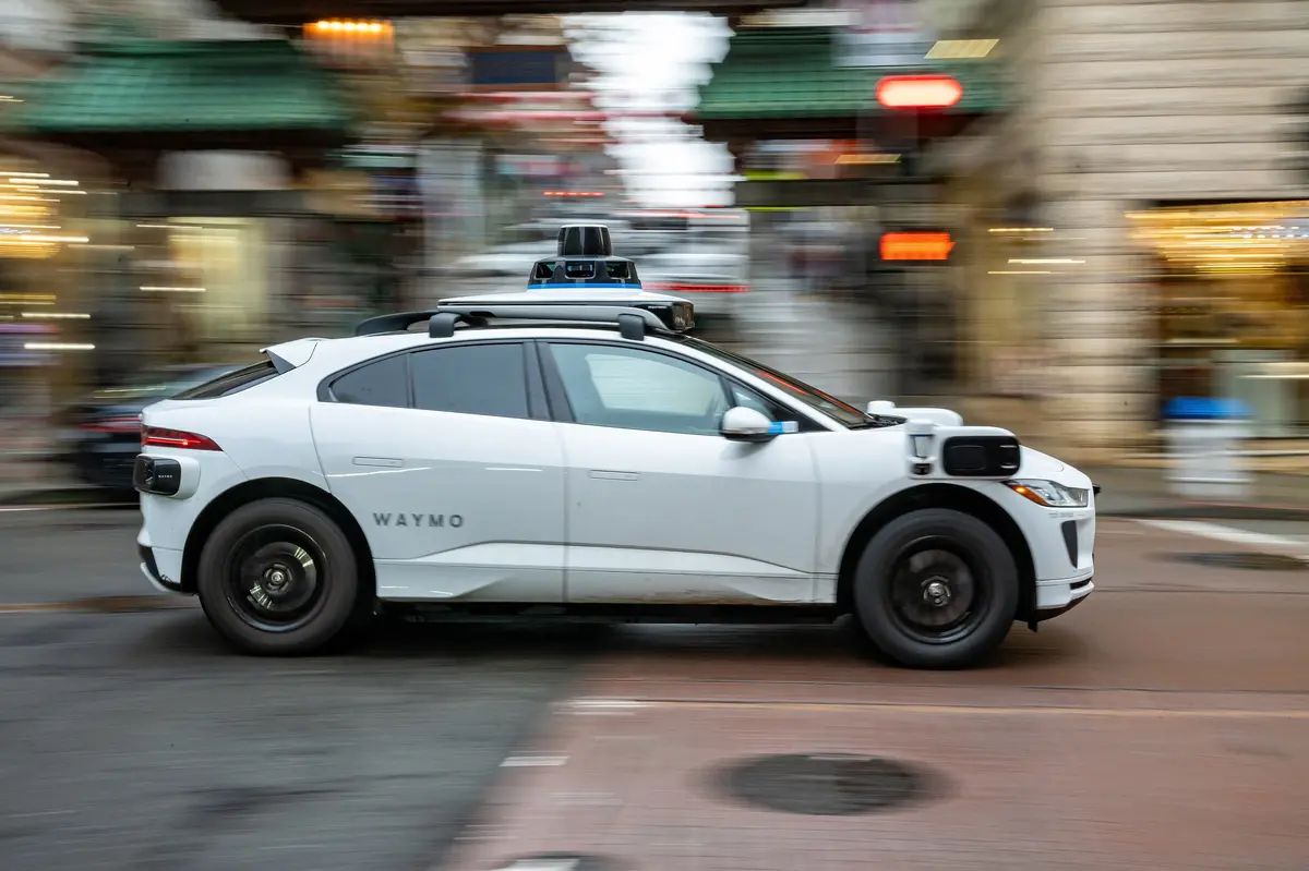 Robotaxis Recalled Over Construction Zone Safety Concerns