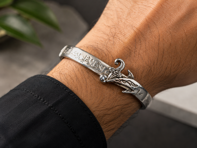 Zulfiqar Bracelet with Engravings