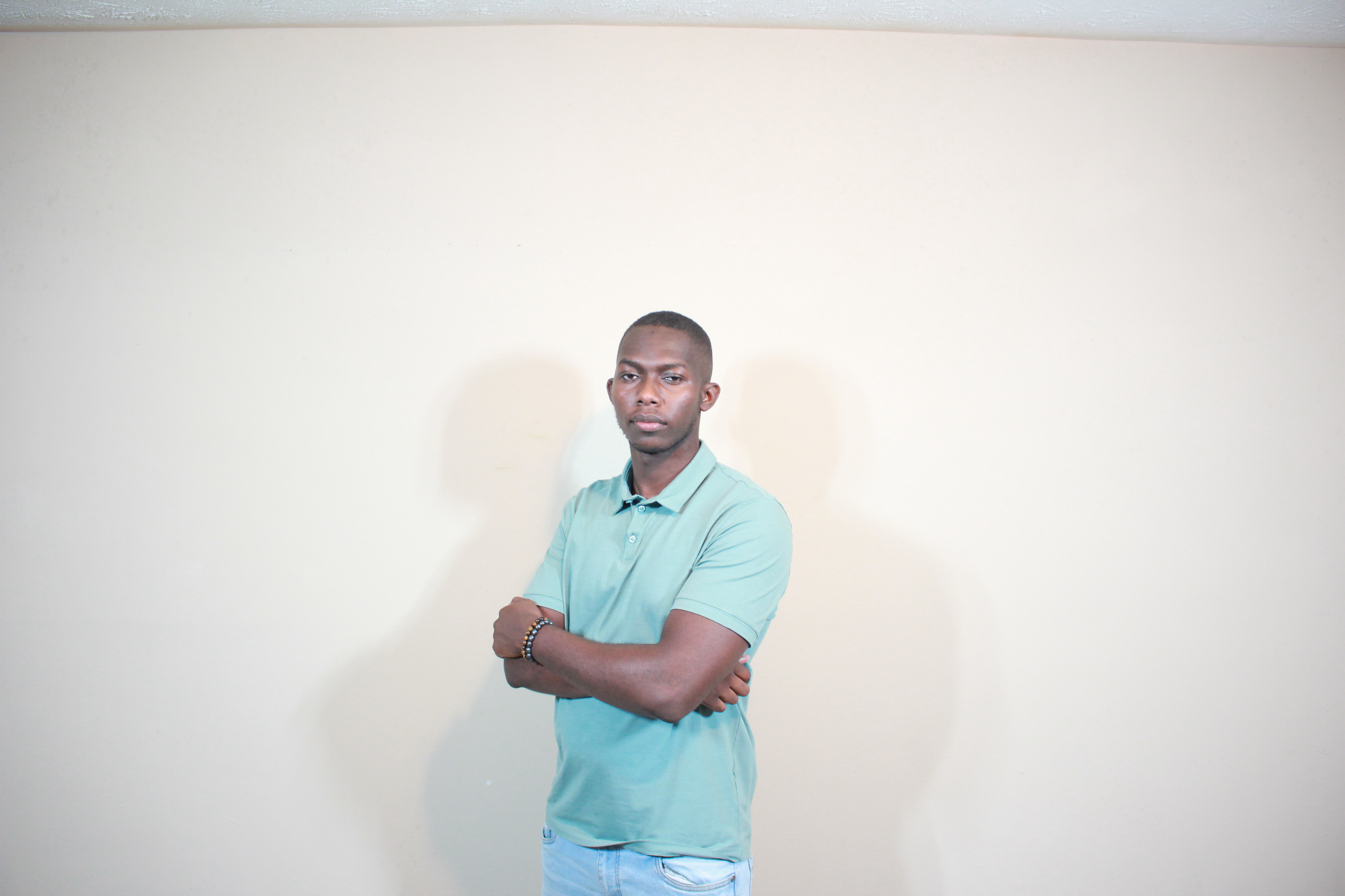 Izrael Hinds on a cinematic film set, New York-based filmmaker available worldwide