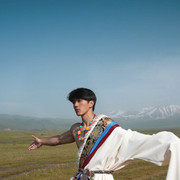 Adonis 01 78