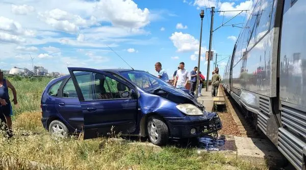 Ialomița: Tragedie Feroviară, Două Mame Pierdute, Copiii Luptă pentru Viață