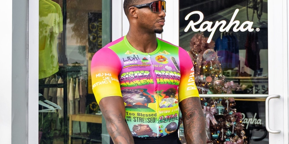 Lauren Halsey and the New Jersey Collection for the Dolphins Cancer Challenge