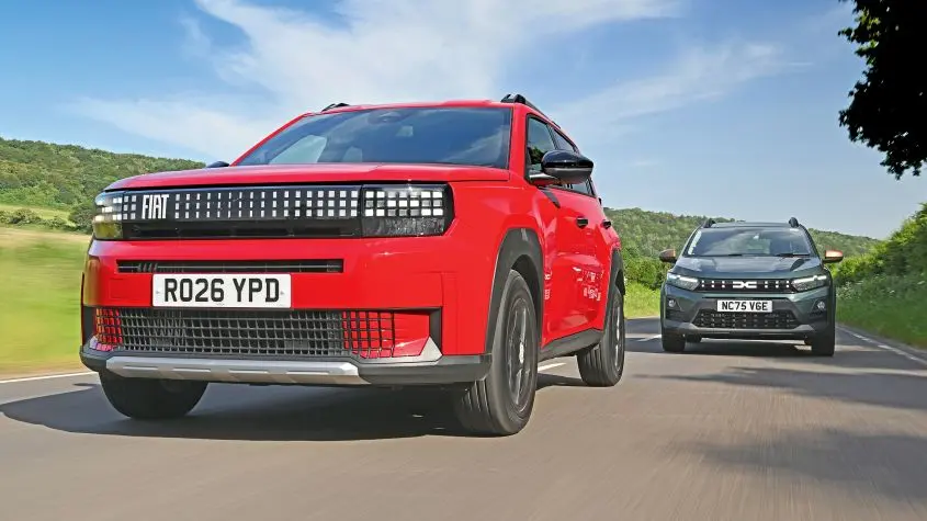Dacia Sandero Stepway vs Fiat Grande Panda: Care SUV bugetar e mai bun?