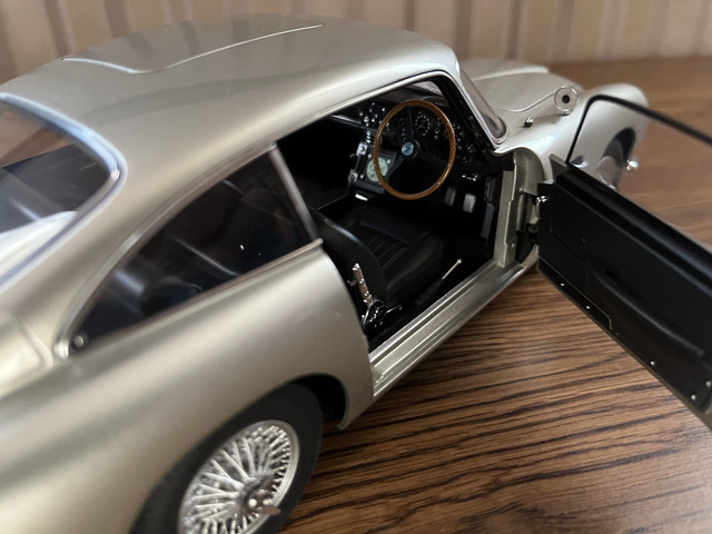 DB5 18.jpg