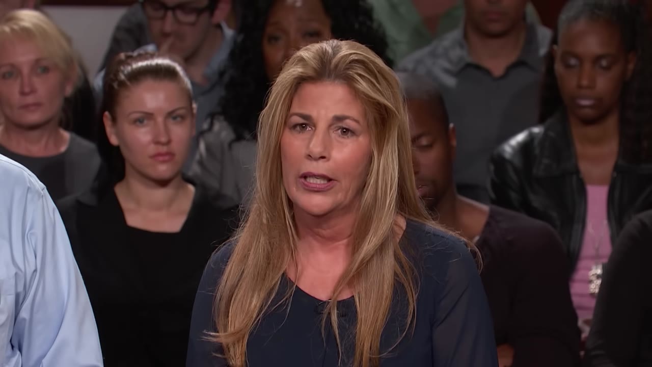 Actual courtroom frame from the uploaded Judge Judy video