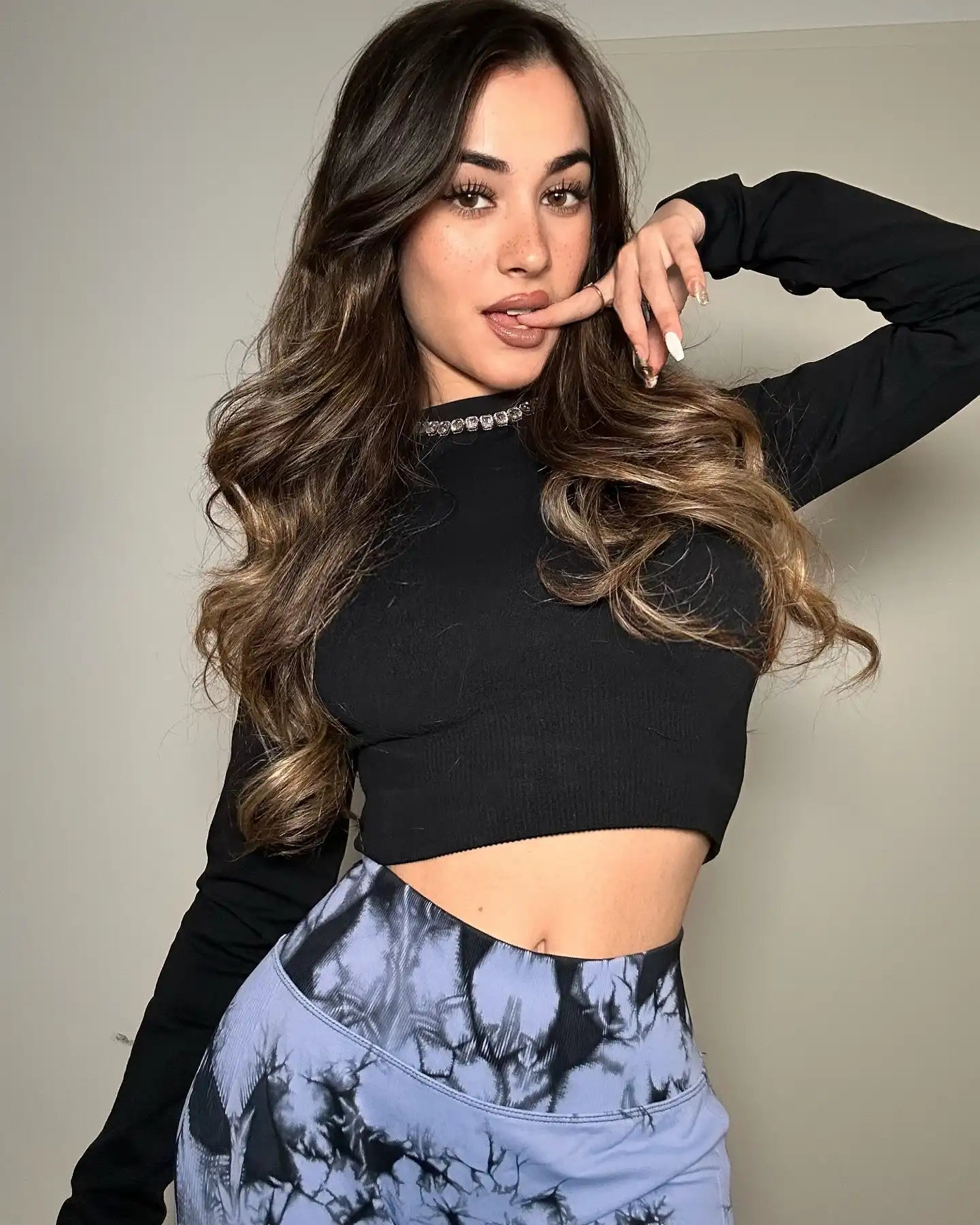 Noemijix Wallpapers Insta Sport Bio (7)