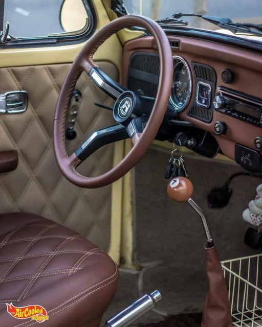 r-VW23