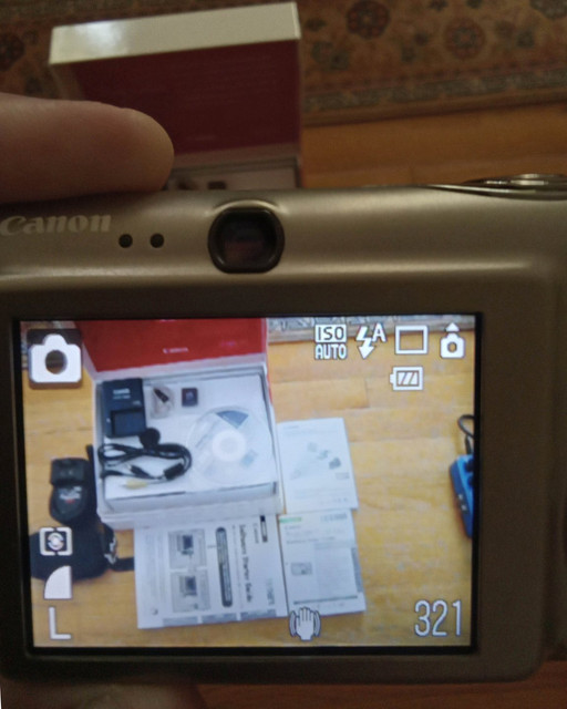 Canon Power Shot SD950 IS c.jpg