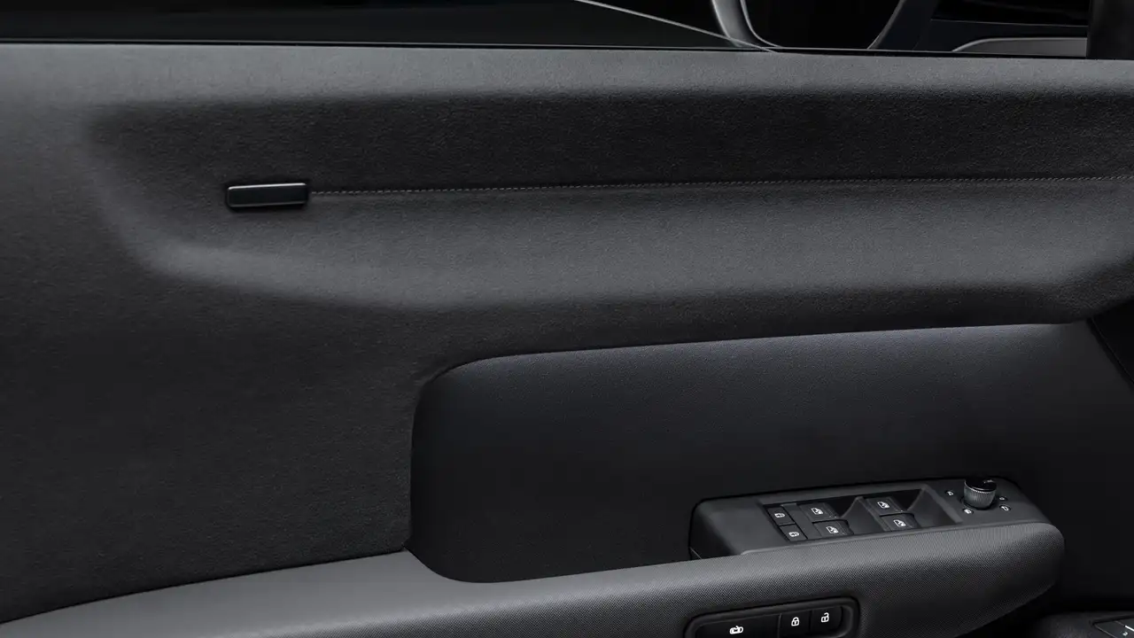 Audi a2 e tron 2026 (10)