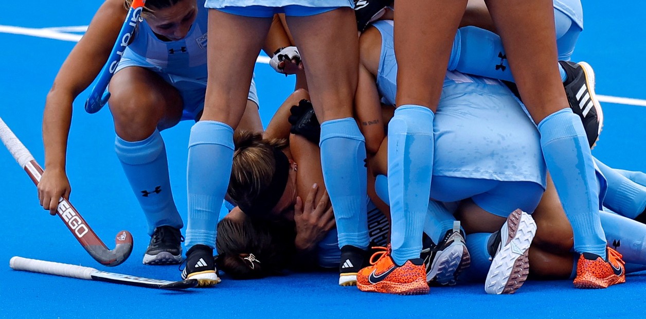 LAS LEONAS SON DE BRONCE.  Fueron pura garra y ganaron el bronce en los penales ante Belgica