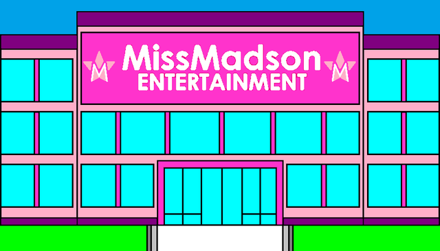 Miss-Madson-Studio-Outside-2023