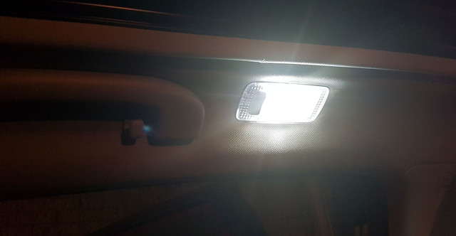 side LED white