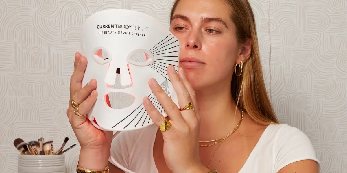 LED Face Masks 2026: Top Dermatologist-Tested Picks