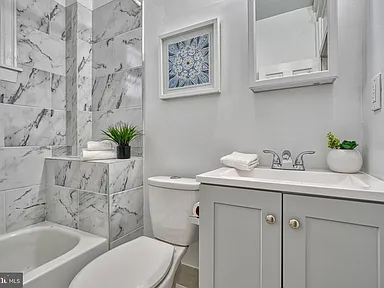 Modern Vanity & Bathroom Tile Work