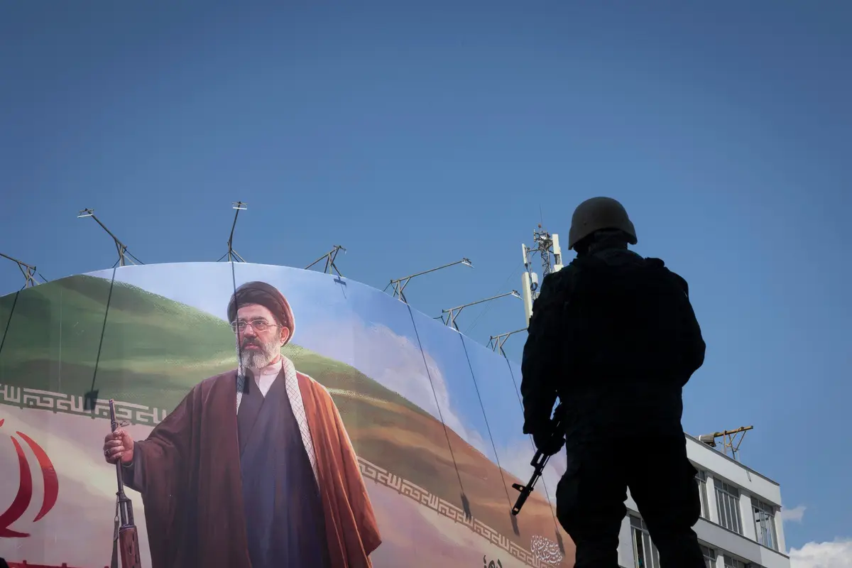 Iranul revendică victoria împotriva SUA și negociază un acord istoric