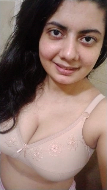 8 1000045175