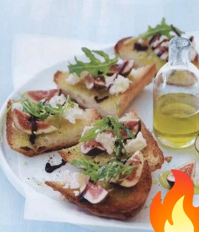 Постер Жареная чиабатта с зеленью, инжиром и сыром