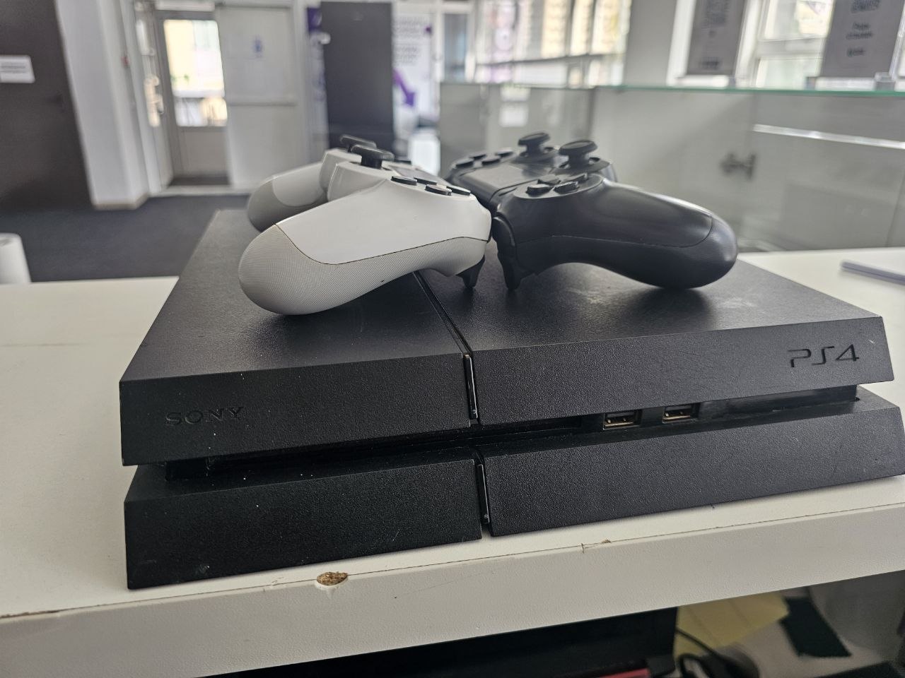 Скупка Sony PlayStation 4 CUH‑1208B, 500 ГБ, чёрный в Астане
