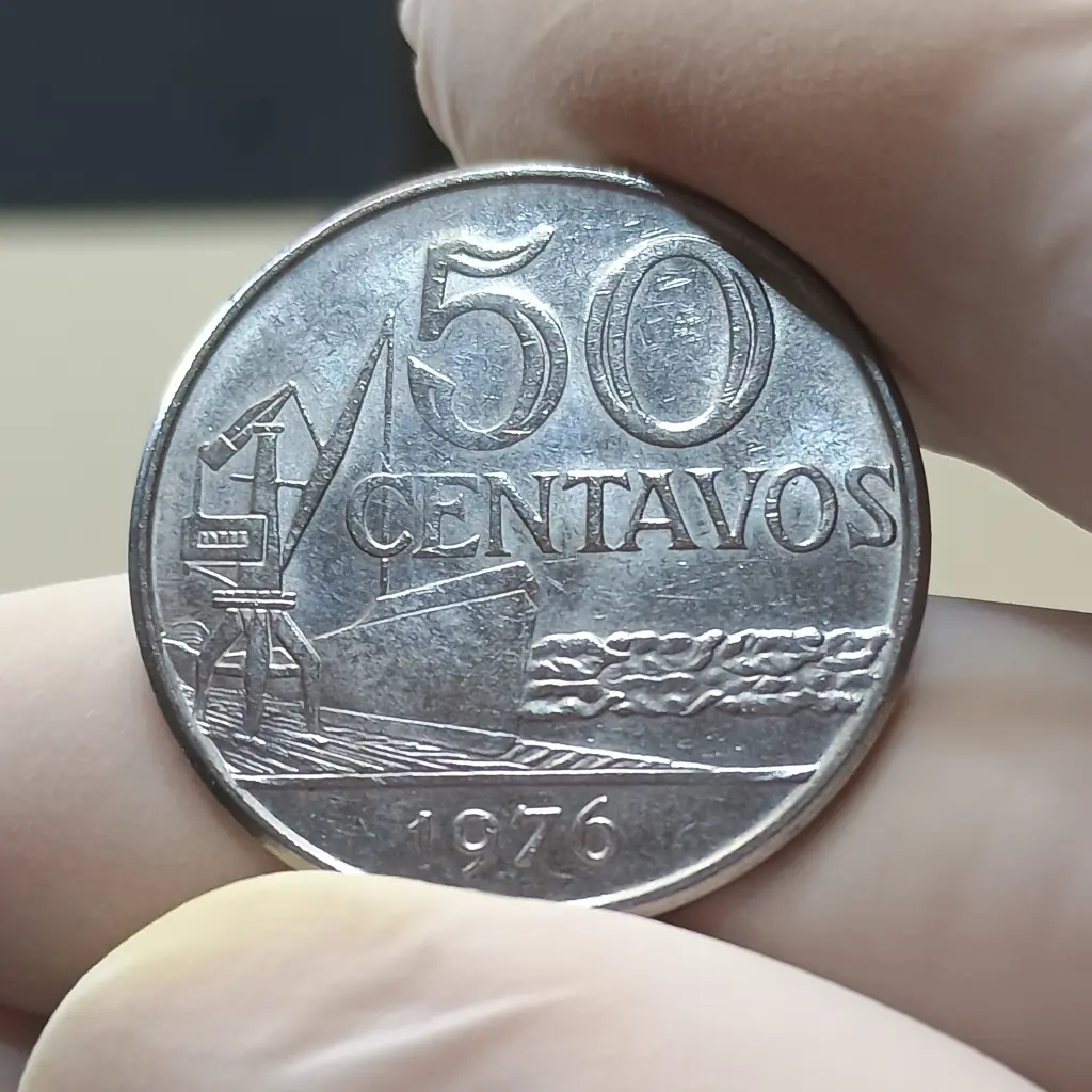 Moeda 50 Centavos 1976 Soberba | KM# 580b - Foto 4