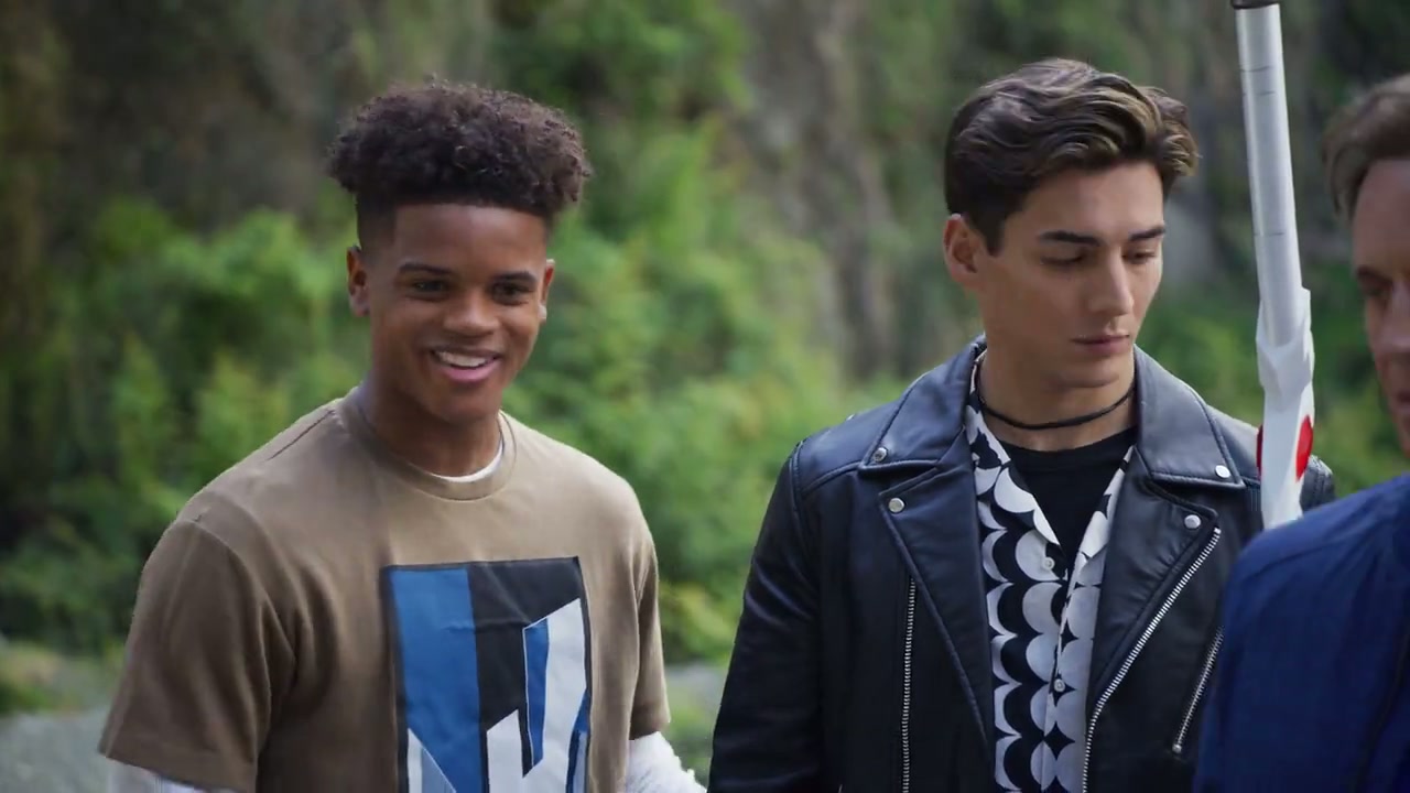Power Rangers Cosmic Fury Screenshot