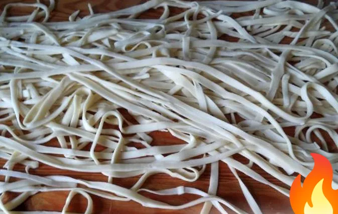 Постер Тесто для яичной лапши (пельменей)