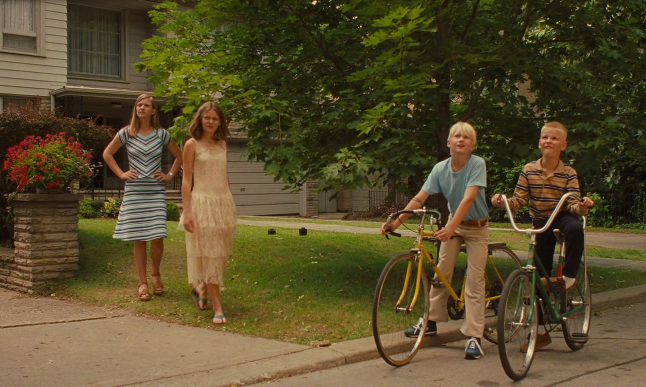 The Virgin Suicides Screenshot
