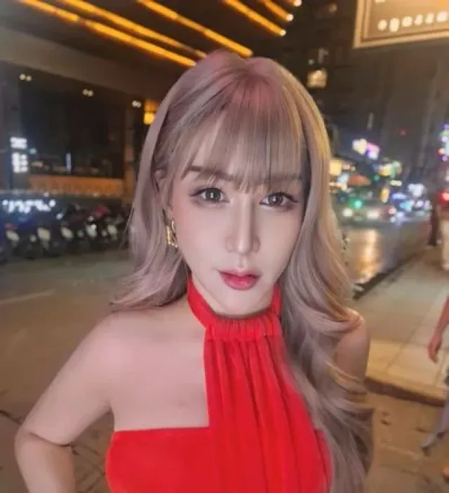 태국 쉬멜 벨라 실사 프로필 두번째 상세 이미지