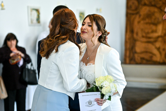 Pic-210