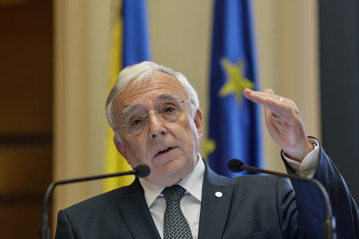 Isărescu, despre ratingul de țară: Deciziile Fitch și Moody's sunt corecte și confirmă credibilitatea României