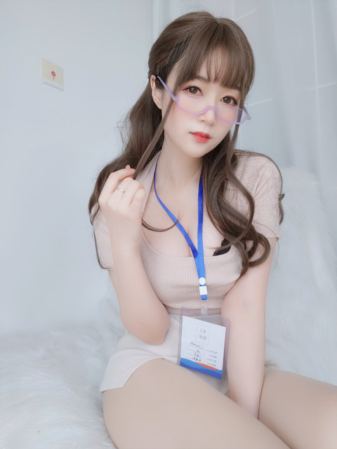 023