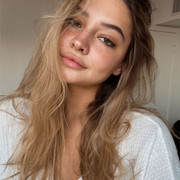 Madelyn-Cline-3