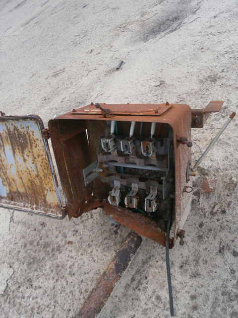 OLYMPUS-DIGITAL-CAMERA.jpg