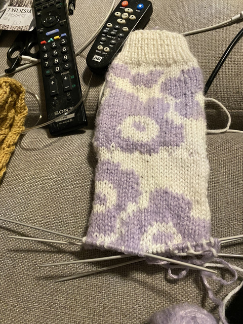 2335-A0-D2-415-A-411-A-AE7-D-2-AA12322-C