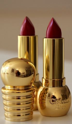 lipstick-2.jpg