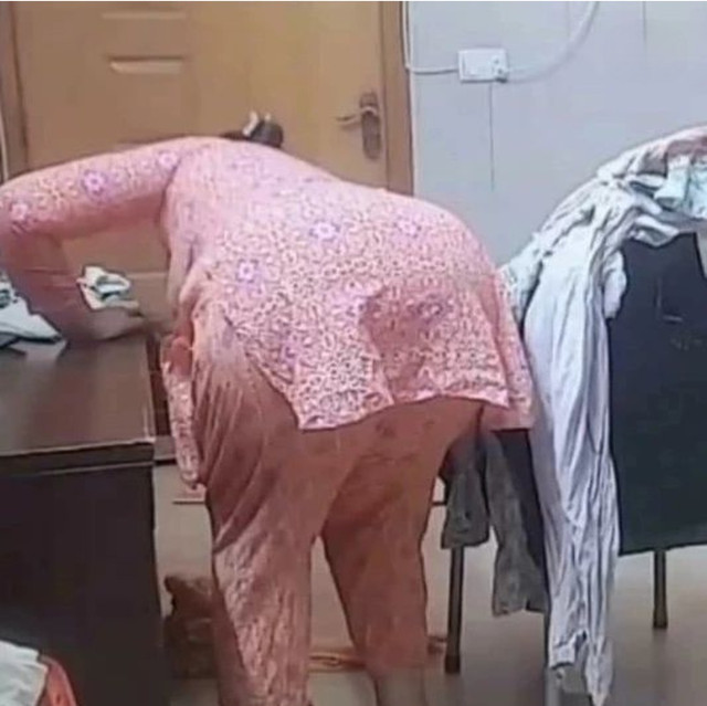 Wife Mom Aunty ki incest dunia with pics & Gifs