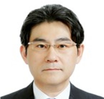 EI Kikuchi.jpg