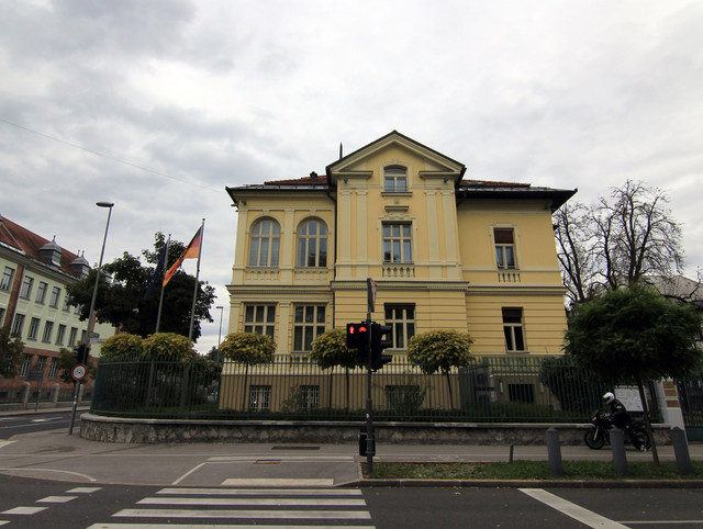 IMG-0010