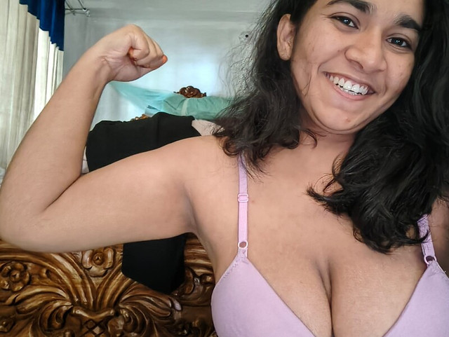 fmv21mp49uy9