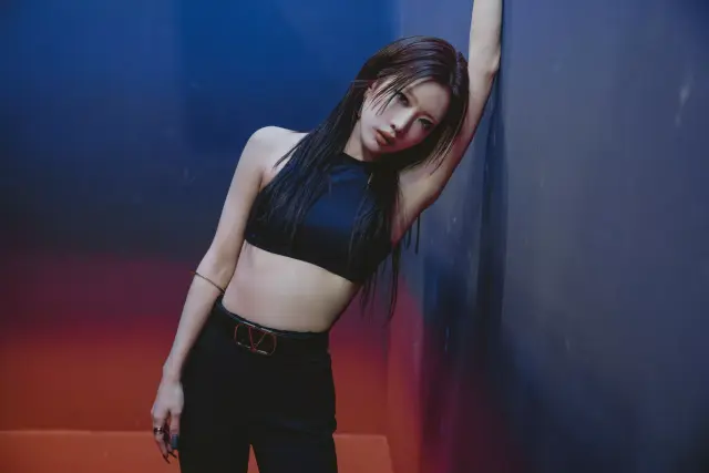 kim lip loona 1368903.webp