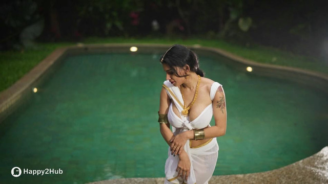 Resmi-R-Nairs-2025-Porn-Video-In-Rain-Fall-10