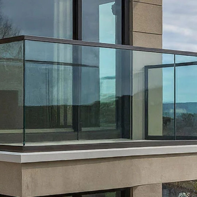 Glass Deck Railing.jpg