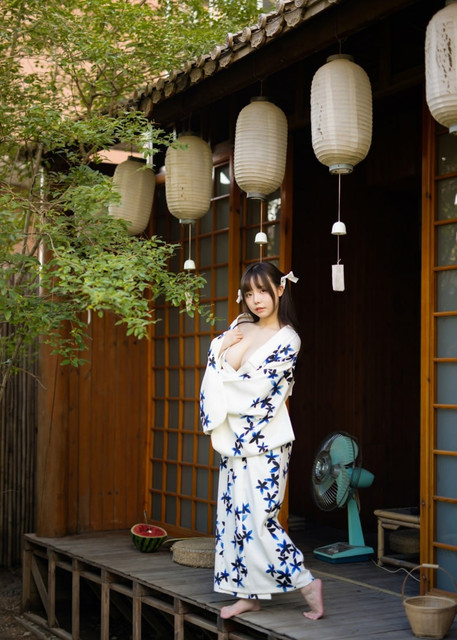 六味帝皇酱 夏日和服 038